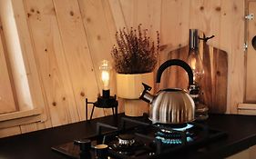 Treehouse Pod Lesom